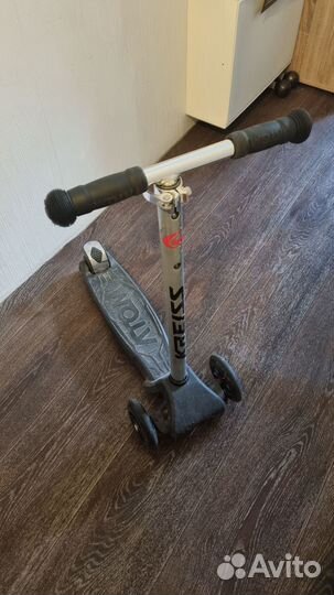 Самокат детский трехколесный kreiss