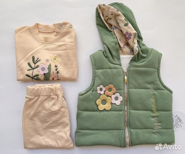 Костюм тройка детский новый