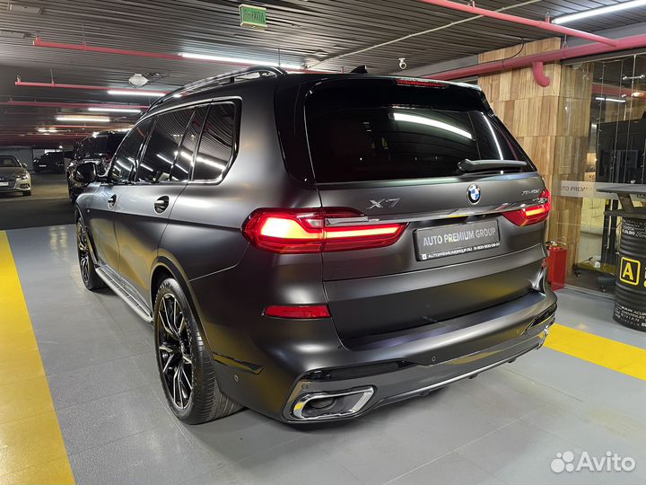 BMW X7 3.0 AT, 2022, 50 км