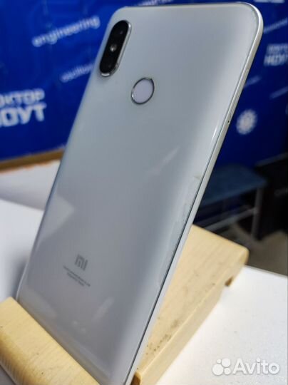 Xiaomi Mi 8, 6/128 ГБ