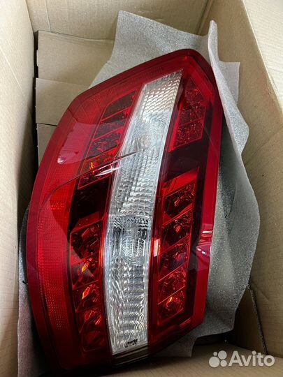 Фонарь задний левый E Class W212 (новый)