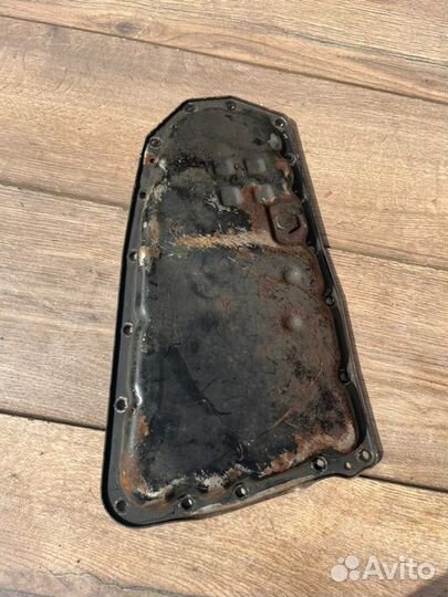 Поддон вариатора Nissan Qashqai J10 2.0 2010