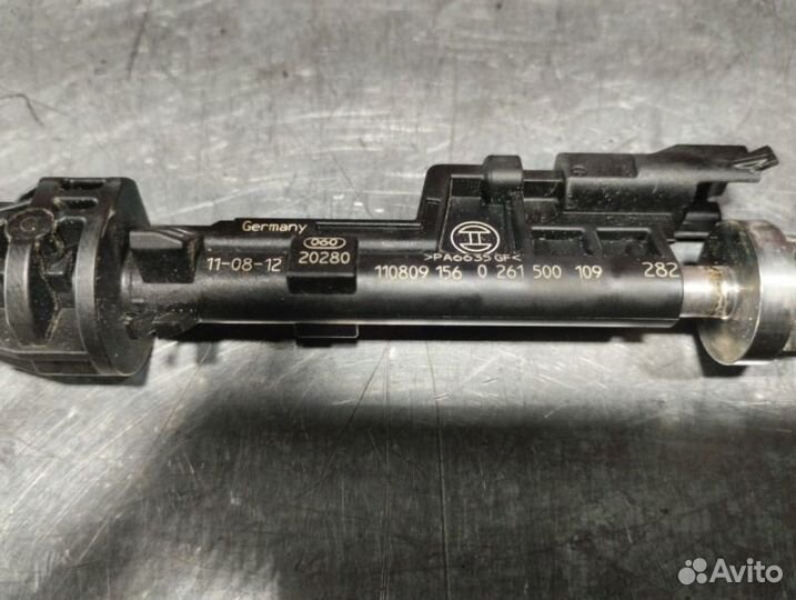 Форсунка Bmw 5 Series F10 N20B20A 2011