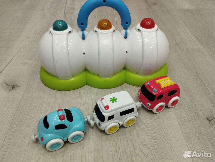 Гараж с машинками ELC