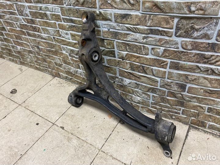Рычаг подвески нижний передний левый Jeep Grand