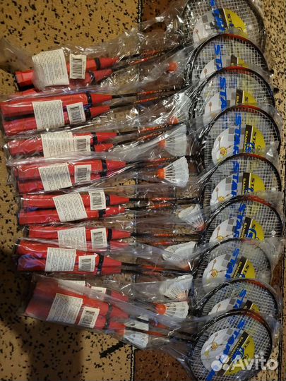 Ракетка для бадминтона