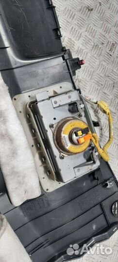 Панель передняя салона (торпедо) Toyota Prius 2 20
