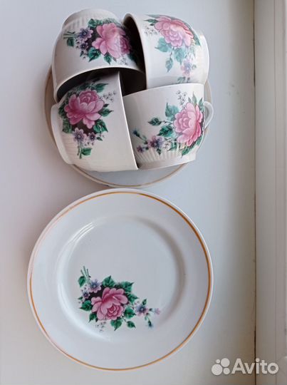 Блюдо и тарелки СССР