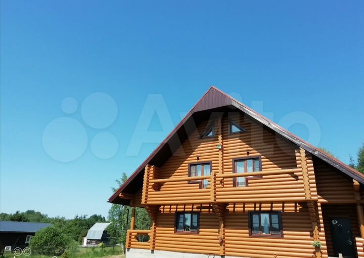 Дом 220 м² на участке 22 сот.