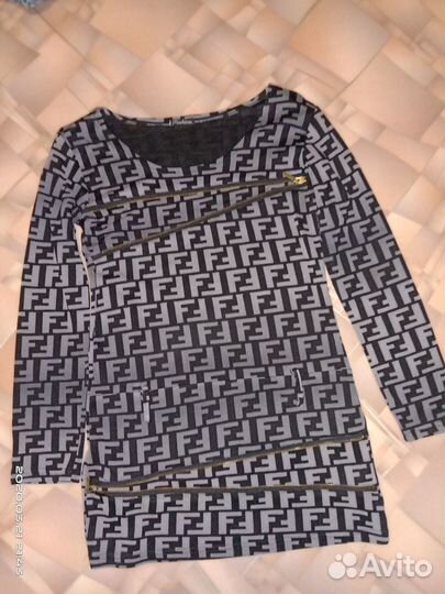 Продам блузку