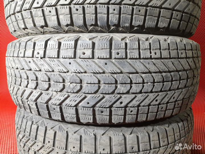 Firestone Winterforce 2 215/65 R17