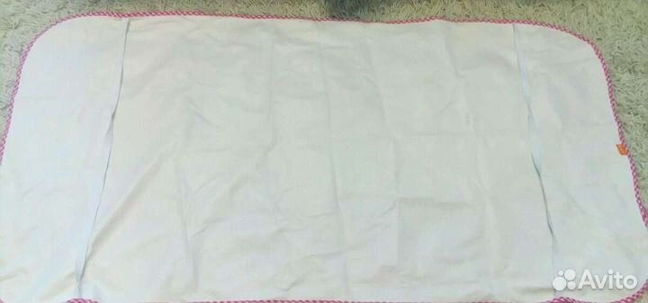 Непромокаемая клеенка на резинке