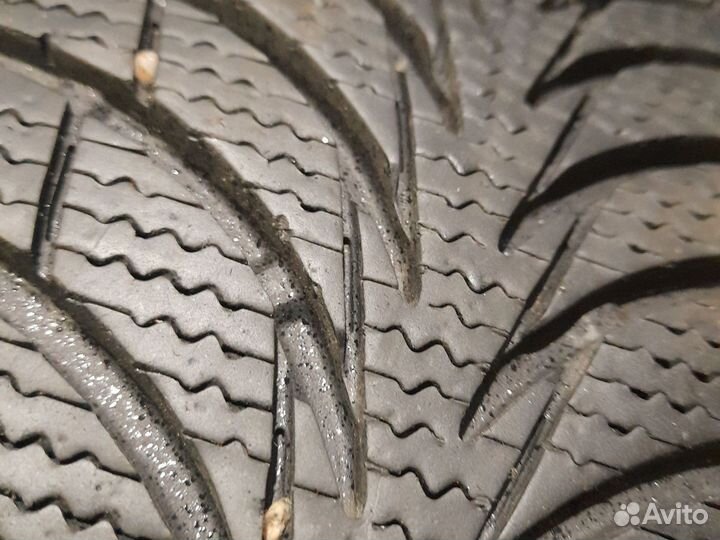 Goodyear UltraGrip Ice+ 195/55 R15 85T