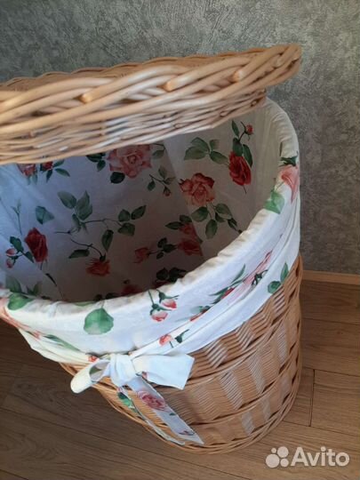 Корзина для белья из лозы