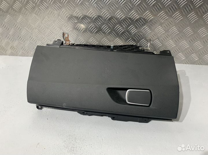 Бардачок BMW 1 F20 F21 рестайлинг