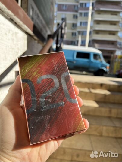 Escentric molecules 02