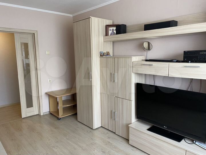 2-к. квартира, 51 м², 6/9 эт.