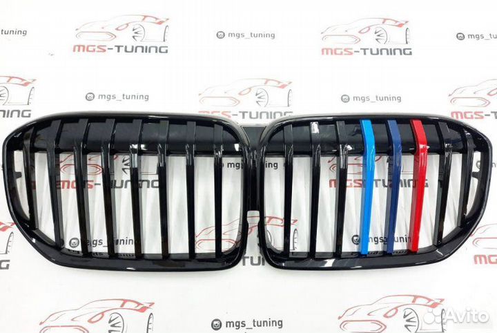 Решетка BMW 7 G11/G12 M-Perfomance Рест. триколор