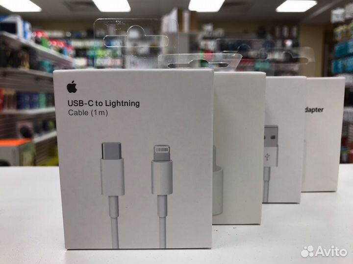 Блок iPhone 20 w + зарядный кабель