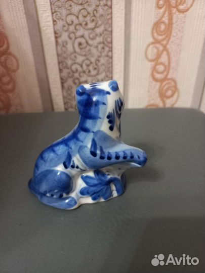 Гжель фигурка