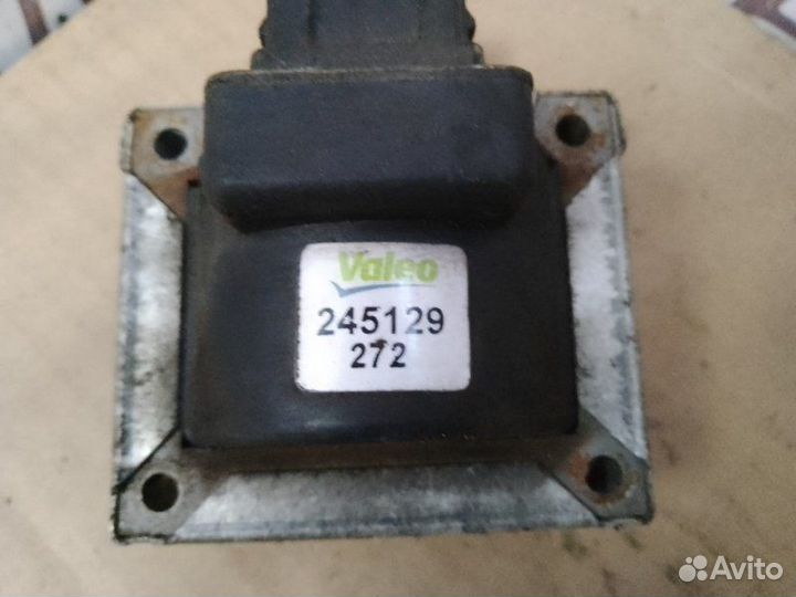 Катушка зажигания Renault Laguna 1.8