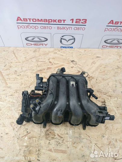 Впускной коллектор Mazda Axela 1.5