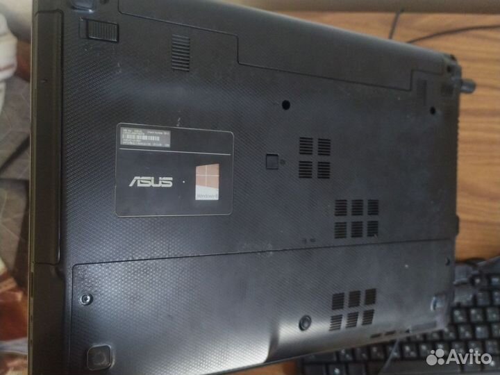 Ноутбук asus