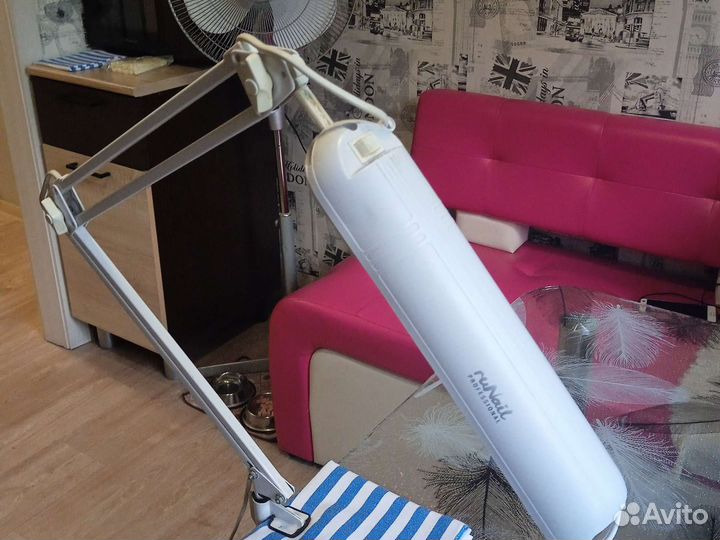 Лампа для ногтей