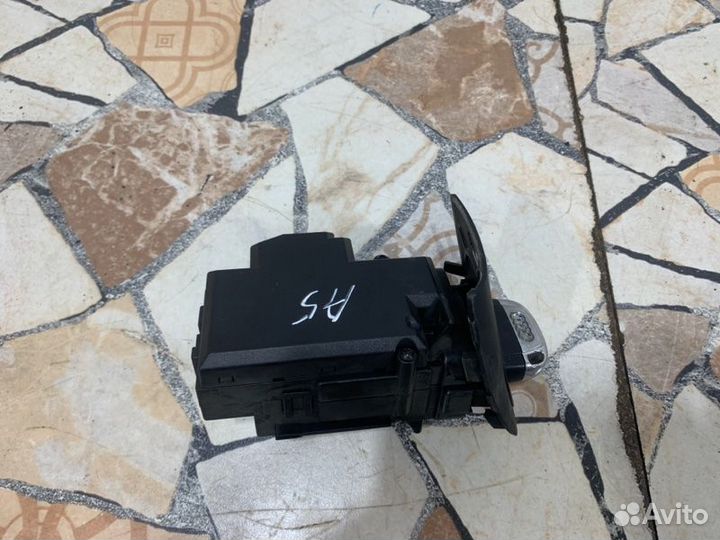 Замок зажигания Audi A5 купе 1.8 (CAB 170Л.С.)