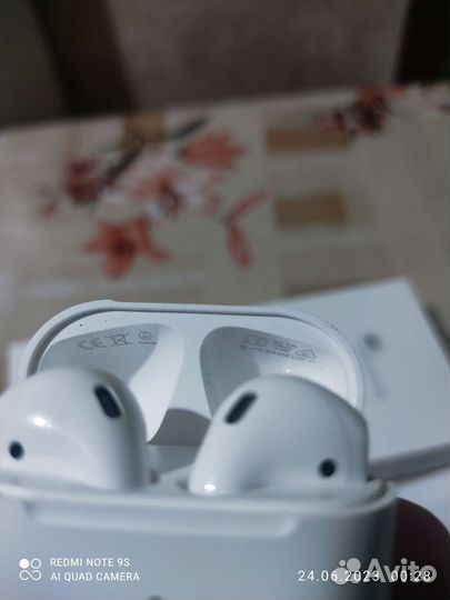 Беспроводные наушники Аирподсы