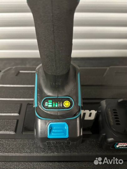 Аккумуляторная болгарка makita 125