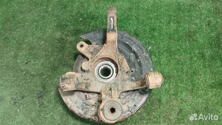 Кулак задний правый KIA Sportage 2 (KM) 2008