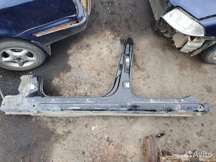 Порог со стойкой левый Mercedes S W220 Long 220