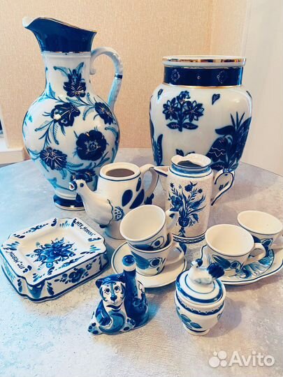 Фарфоровый сервиз