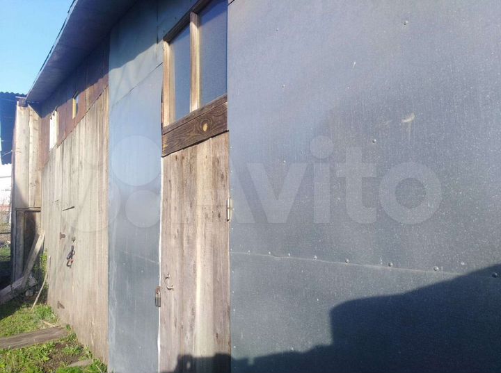 Дом 32,9 м² на участке 6 сот.