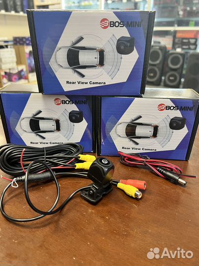 Камера заднего вида авто BOS-mini 168