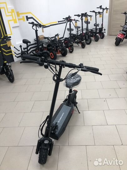 Электрический самокат Kugoo M4 Pro