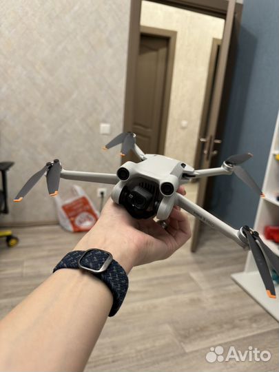 Квадрокоптер DJI mini 3 pro