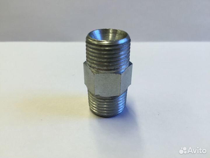 Соединитель для шлангов 1/4