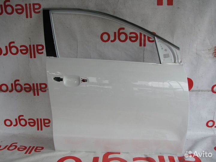 Kia Sportage 4 Дверь правая передняя