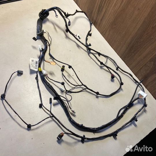 Проводка крышки багажника Geely Monjaro