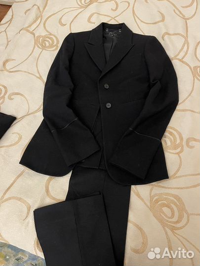 Костюм Gucci р. 38