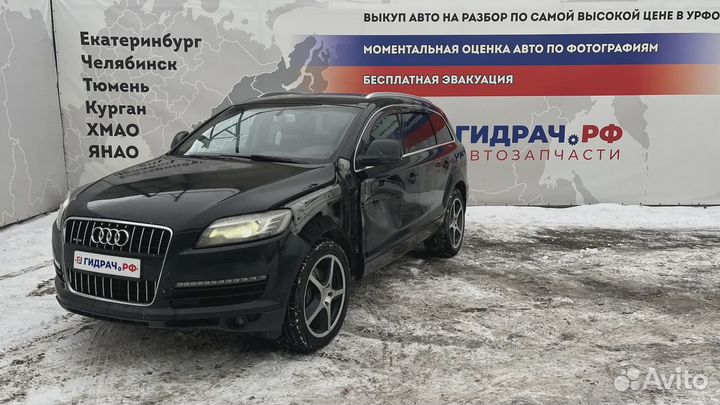 Поршень в сборе Audi Q7 (4L) 03H107065N