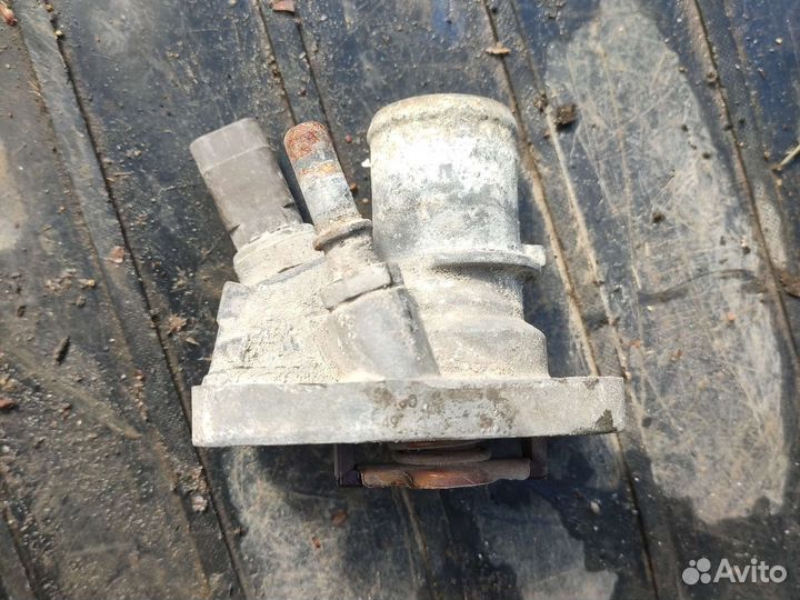 Корпус термостата Фиат альбеа Добло