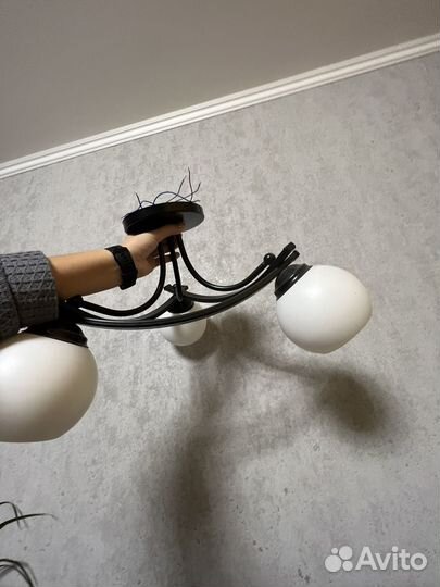 Светильник потолочный