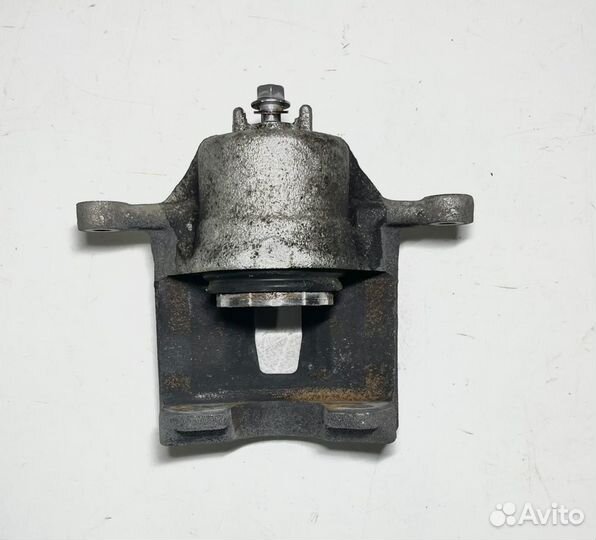 Суппорт передний Hyundai Solaris 2 2018 г