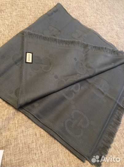 Палантин Gucci