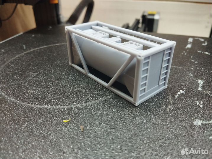 Контейнер-танк для ракетного топлива ho 1/87