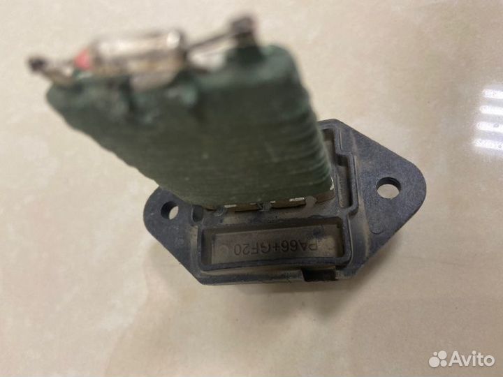 Резистор печки Geely Mk Cross хетчбек MR479QA 2012