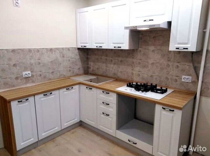 Кухня новая